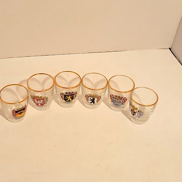 UNBRANDED Kitchen Vtg Set Of 6 Gold Rim German Shot Glasses From